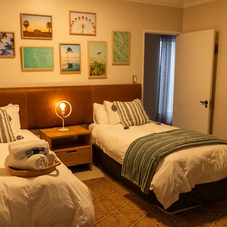 Deja Blue Beachfront Villa, Newly Renovated Langstrand Εξωτερικό φωτογραφία